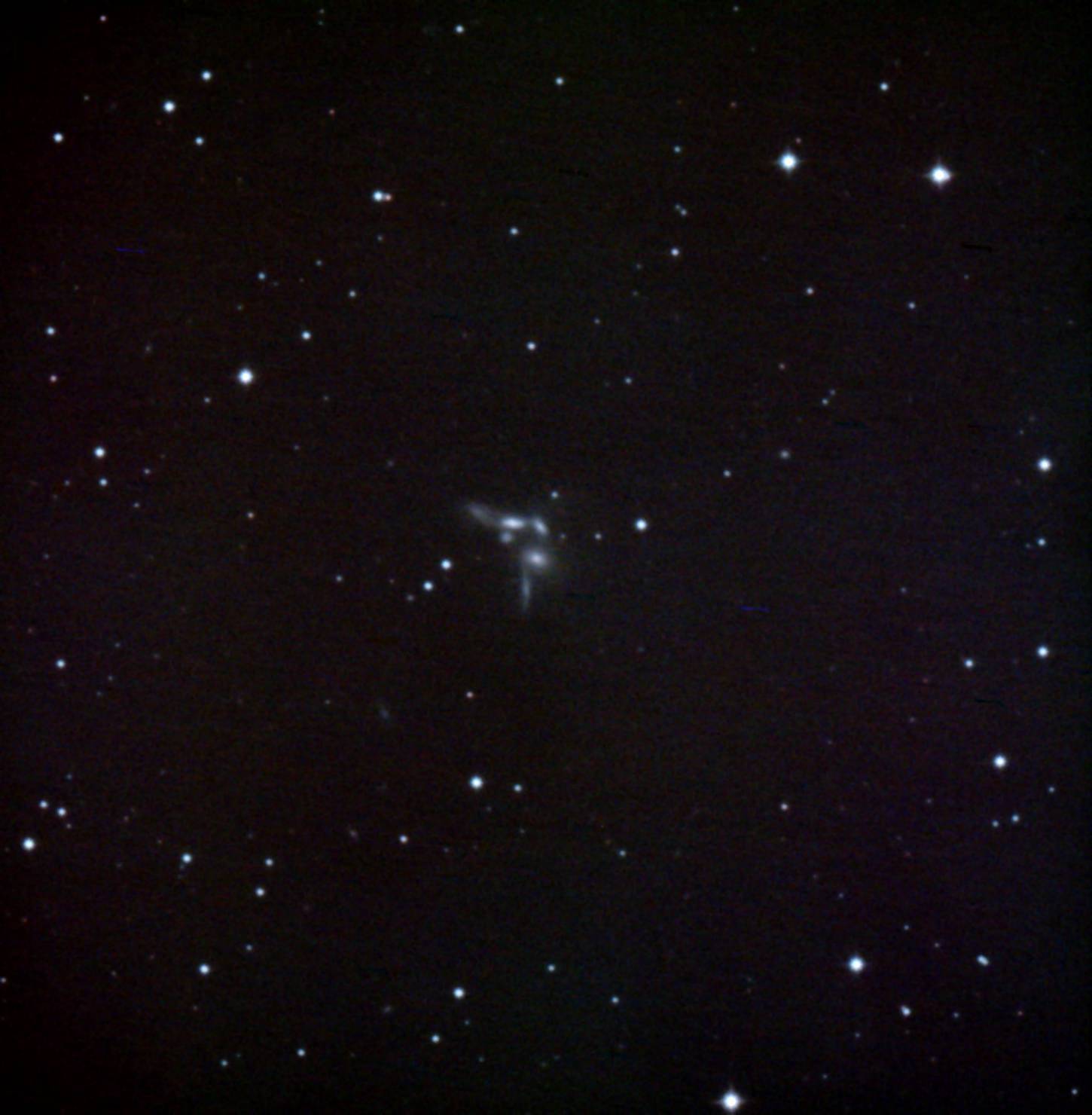 セイファートの六つ子銀河: 八王子の星空